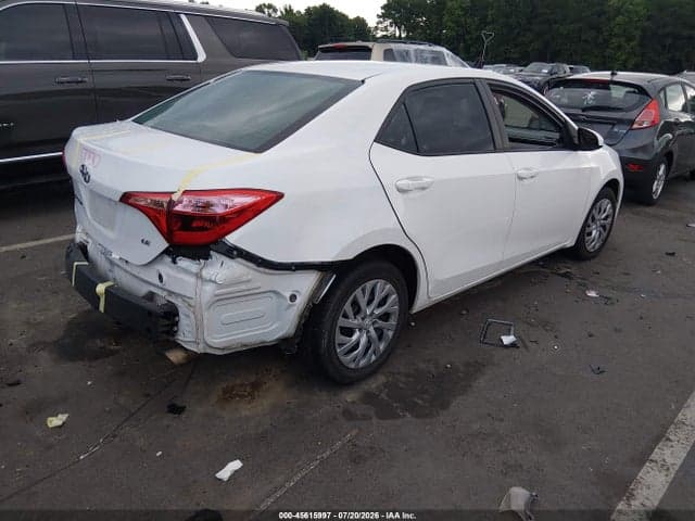 2018 TOYOTA COROLLA LE 4