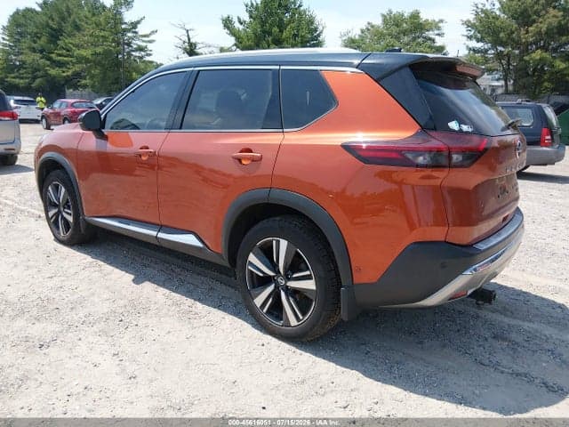 2021 NISSAN ROGUE PLATINUM INTELLIGENT AWD 3