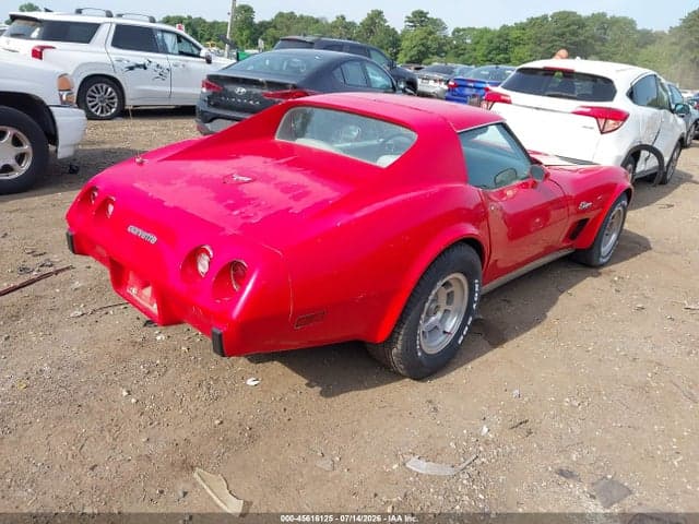 1977 CHEVROLET CORVETTE 4
