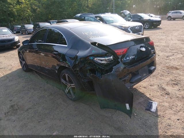2020 MERCEDES-BENZ CLA 250 4MATIC 3