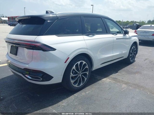 2025 LINCOLN NAUTILUS RESERVE 4