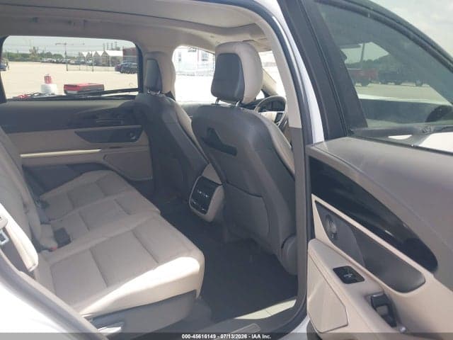 2025 LINCOLN NAUTILUS RESERVE 8