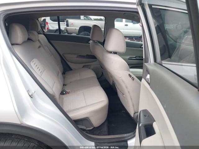 2017 KIA SPORTAGE LX 8