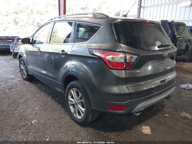 2017 FORD ESCAPE SE 3