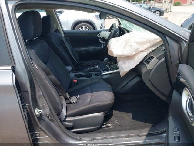 2019 NISSAN SENTRA SV 5
