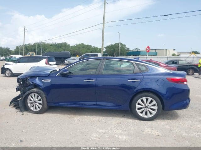 2018 KIA OPTIMA S 14