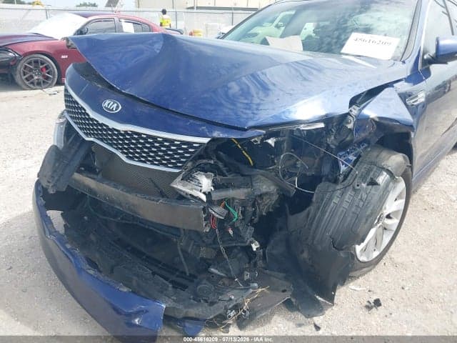 2018 KIA OPTIMA S 6