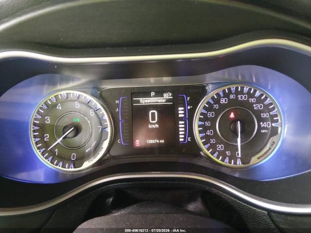 2016 CHRYSLER 200 LIMITED 7
