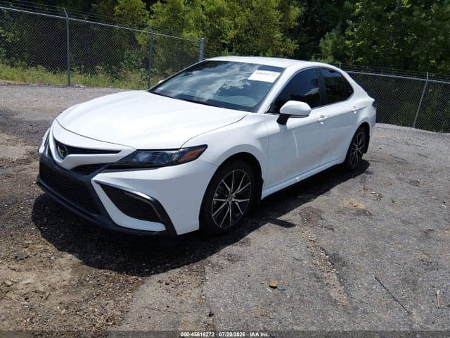 2023 TOYOTA CAMRY SE 2