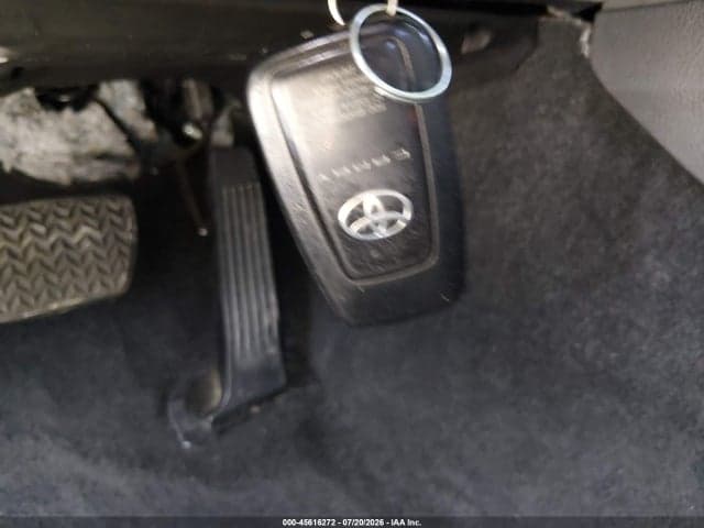 2023 TOYOTA CAMRY SE 11