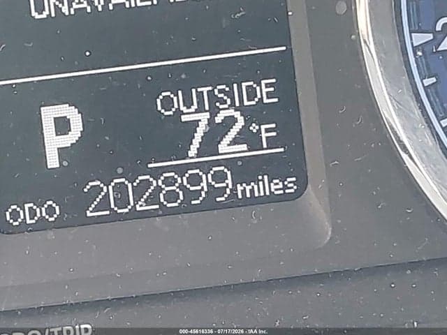 2017 TOYOTA COROLLA LE 16