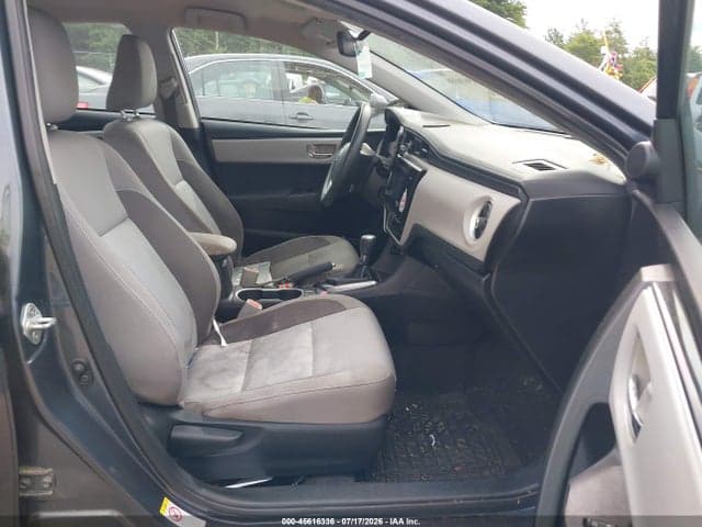 2017 TOYOTA COROLLA LE 5