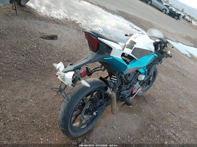 2022 CF MOTO 300NK 17