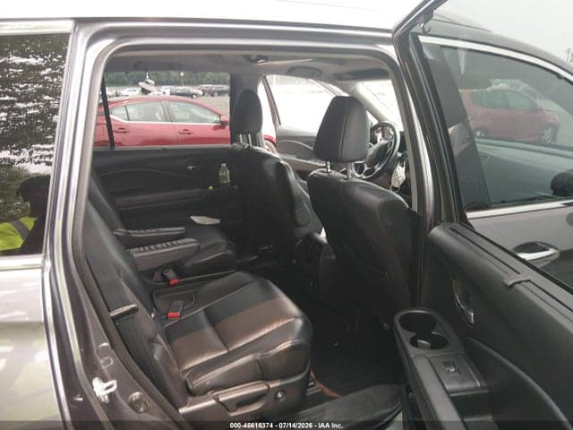 2019 HONDA PILOT TOURING 8