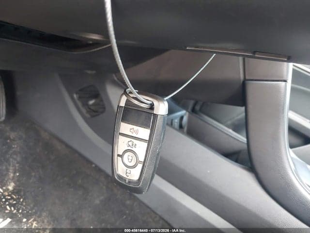 2017 FORD FUSION SE 11