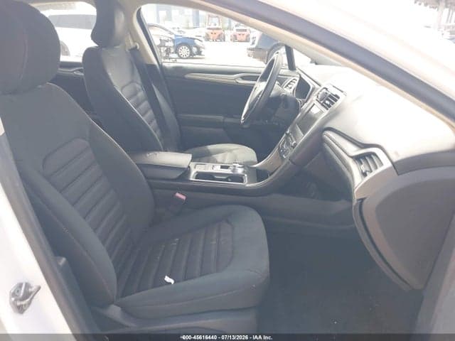 2017 FORD FUSION SE 5