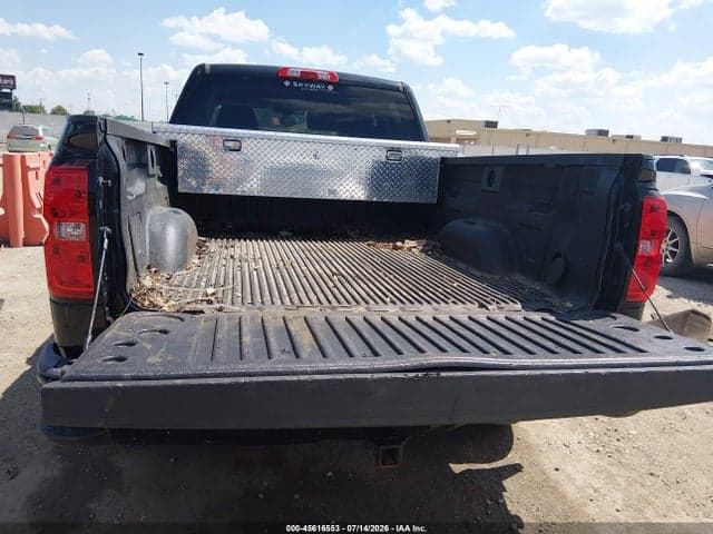 2017 CHEVROLET SILVERADO 1500 LT 17