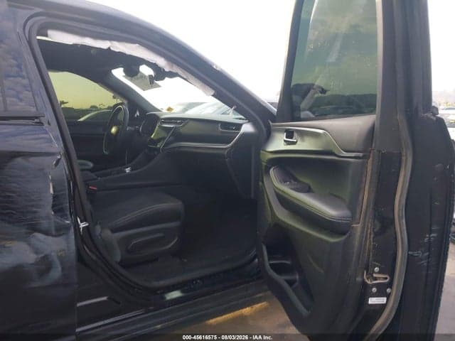 2025 JEEP GRAND CHEROKEE LAREDO X 4X2 5