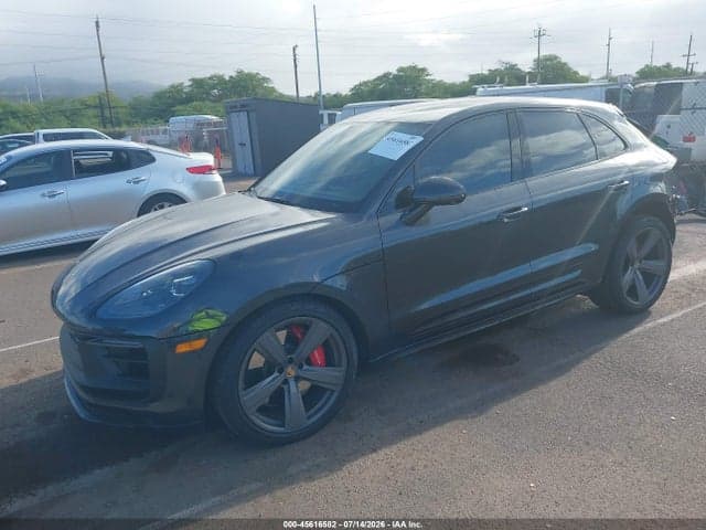 2026 PORSCHE MACAN GTS 2
