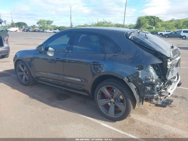 2026 PORSCHE MACAN GTS 3
