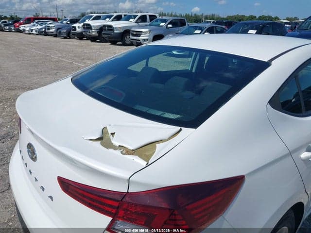 2019 HYUNDAI ELANTRA SE 6