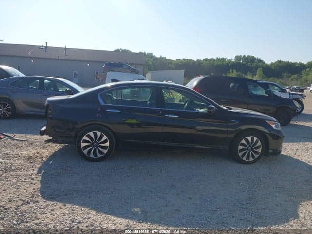 2017 HONDA ACCORD HYBRID 13