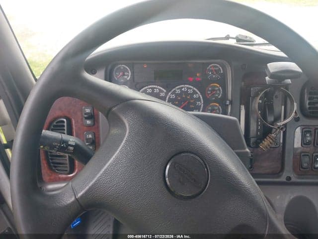 2018 FREIGHTLINER M2 106 14