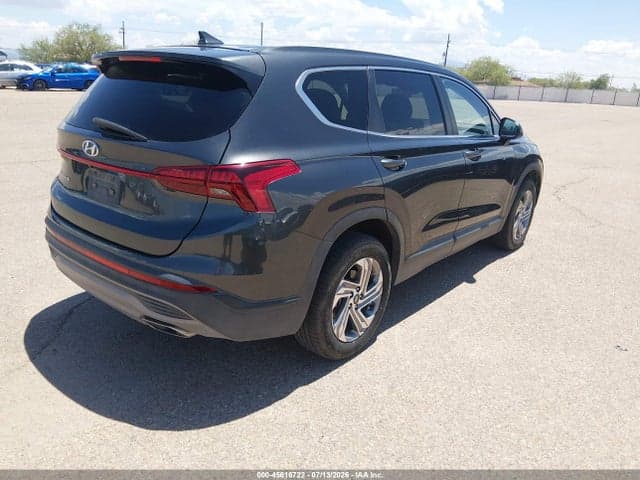 2023 HYUNDAI SANTA FE SE 4