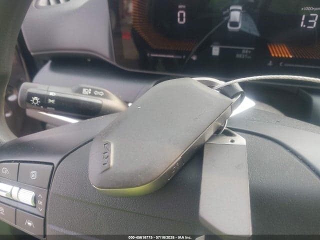 2025 KIA K4 LX 11