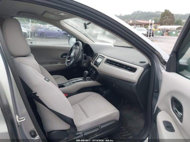 2017 HONDA HR-V LX 5