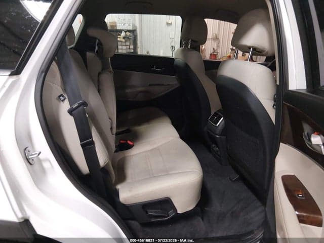 2017 KIA SORENTO 3.3L LX 8