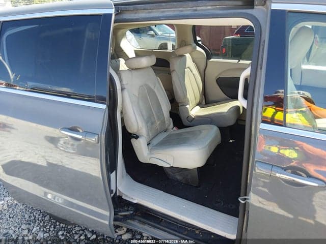2021 CHRYSLER PACIFICA TOURING L 8