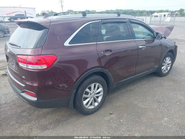 2017 KIA SORENTO 2.4L LX 4