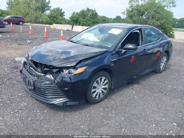 2020 TOYOTA CAMRY LE HYBRID 2