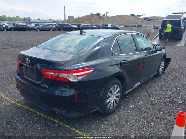 2020 TOYOTA CAMRY LE HYBRID 4