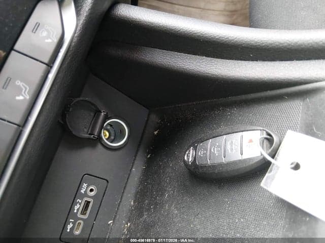 2022 NISSAN SENTRA SV XTRONIC CVT 11