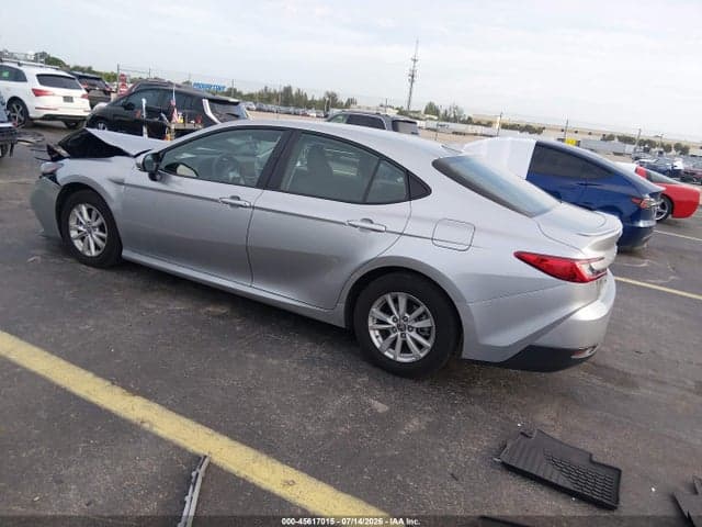 2025 TOYOTA CAMRY LE 3