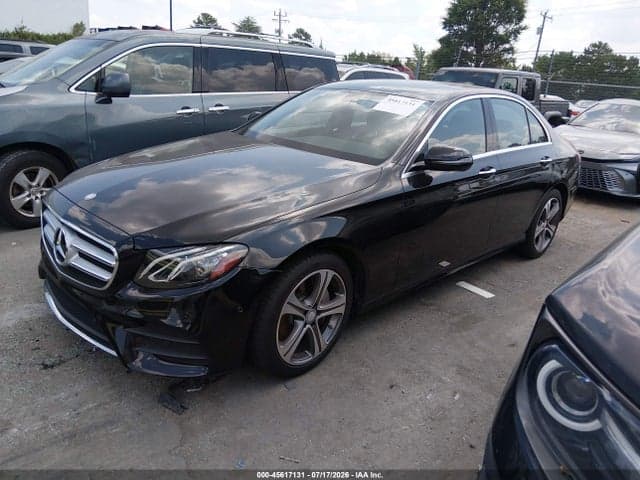 2017 MERCEDES-BENZ E 300 2