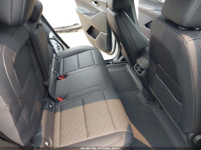 2026 CHEVROLET EQUINOX AWD LT 8