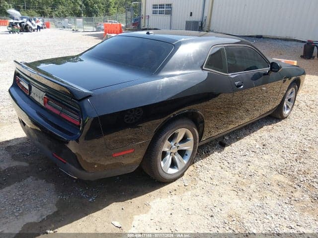 2019 DODGE CHALLENGER SXT 4