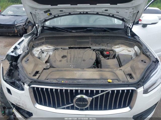 2023 VOLVO XC90 B5 CORE 10