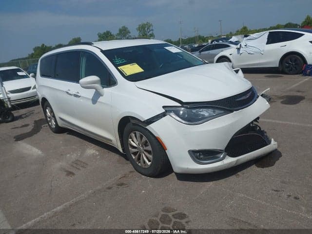 2017 CHRYSLER PACIFICA TOURING-L 1