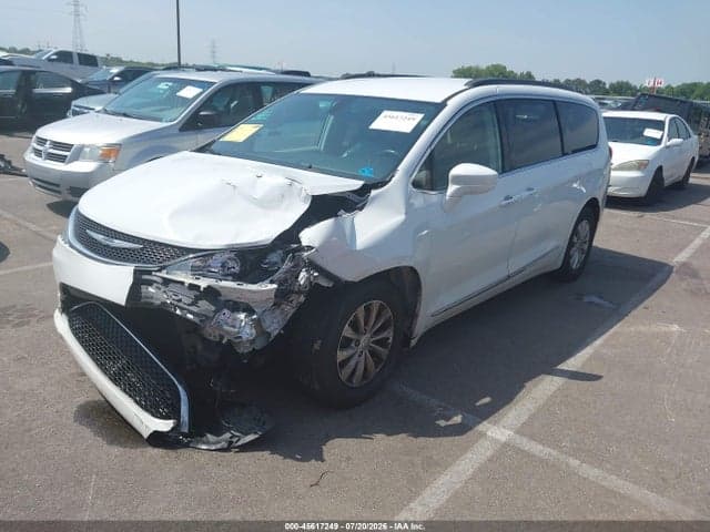 2017 CHRYSLER PACIFICA TOURING-L 2