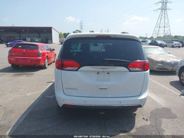 2017 CHRYSLER PACIFICA TOURING-L 16