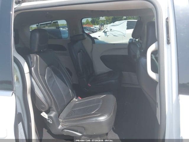 2017 CHRYSLER PACIFICA TOURING-L 5