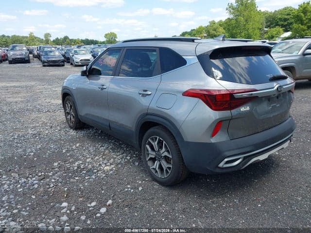 2021 KIA SELTOS EX 3