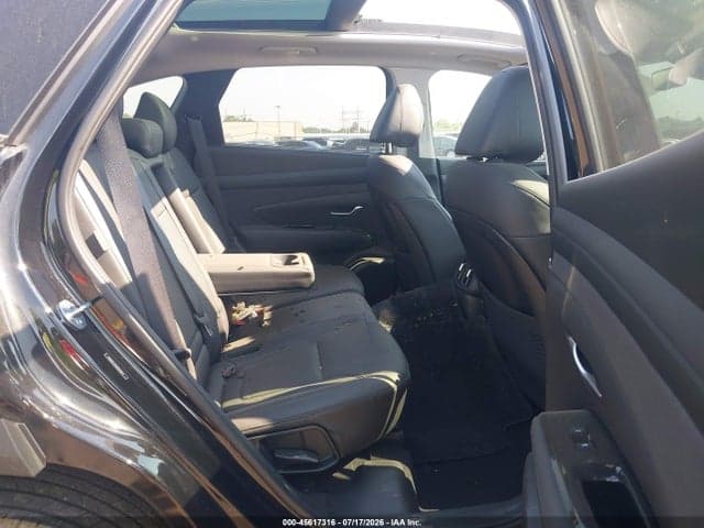 2025 HYUNDAI TUCSON LIMITED 8