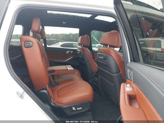 2022 BMW X7 XDRIVE40I 8