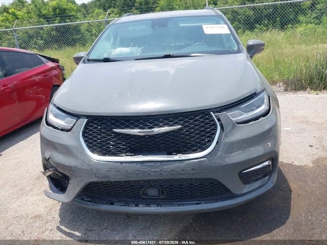 2022 CHRYSLER PACIFICA TOURING L 12