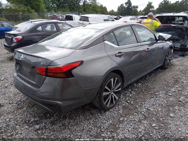 2019 NISSAN ALTIMA 2.5 SR 4